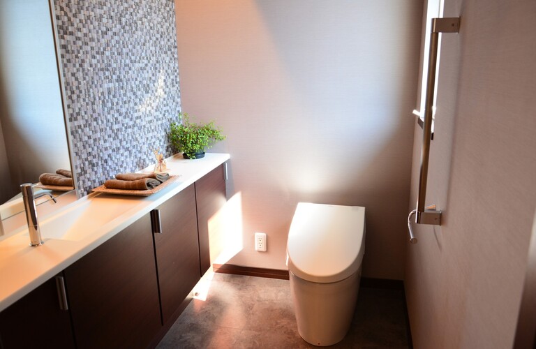トイレの工事 | 大阪府大阪市のリフォームなら株式会社岩根工務店